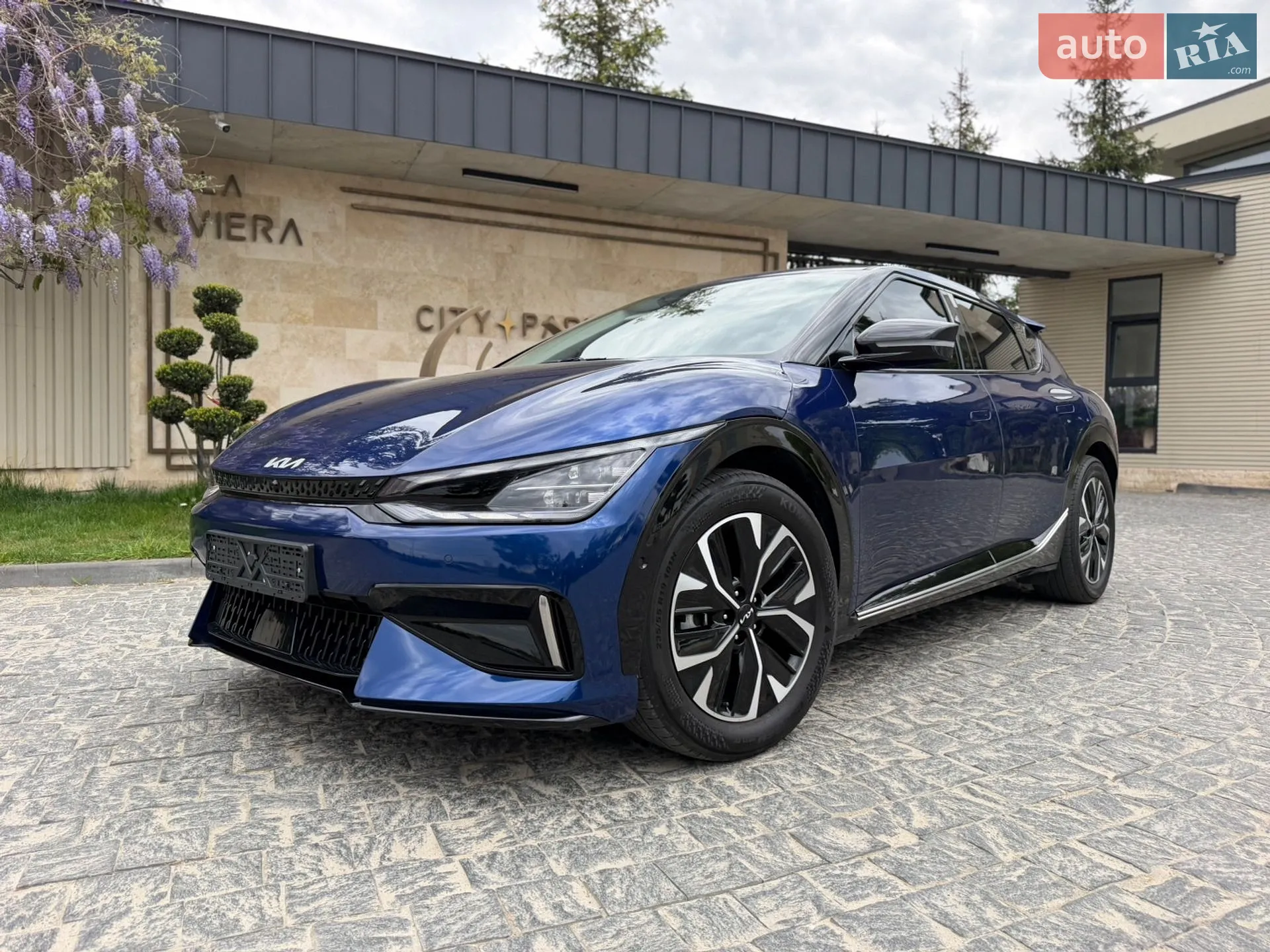 2024 Kia EV6 - фото 1