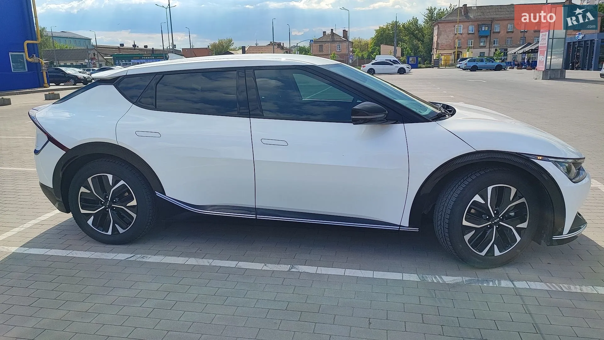 2022 Kia EV6 - мініатюра 4