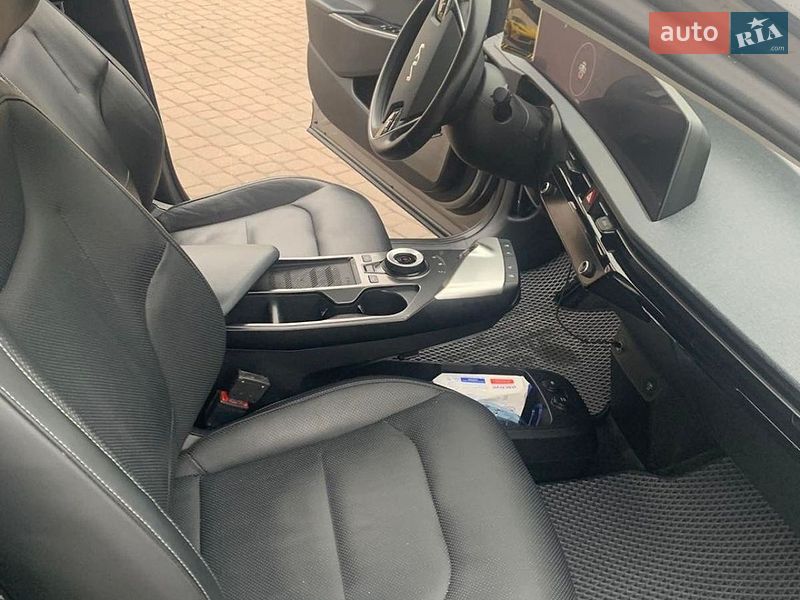 Внедорожник / Кроссовер Kia EV6 2022 в Ивано-Франковске