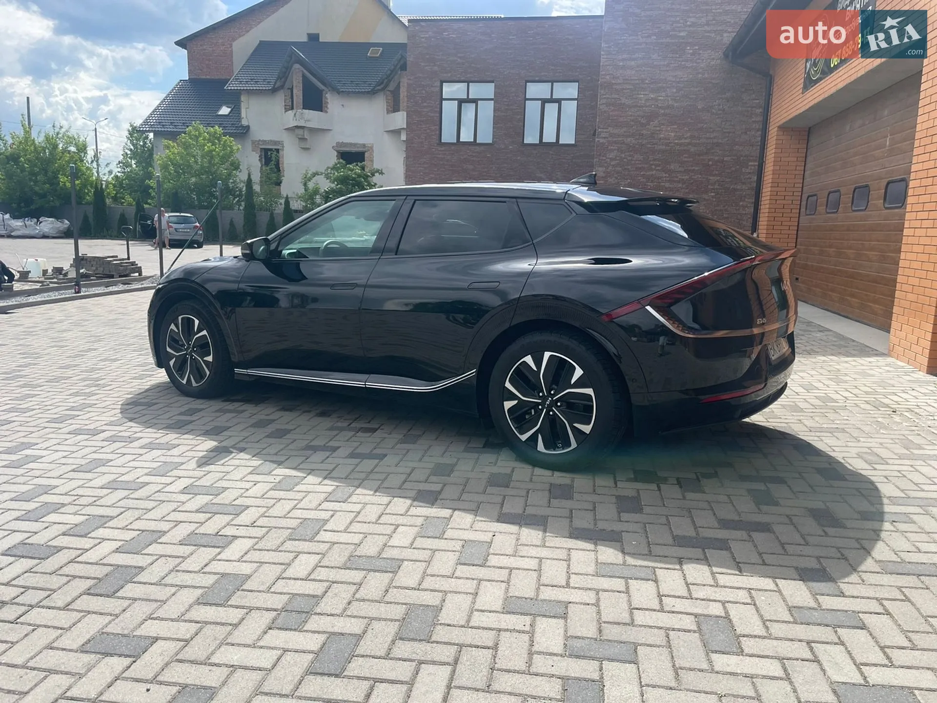 2022 Kia EV6 - мініатюра 6