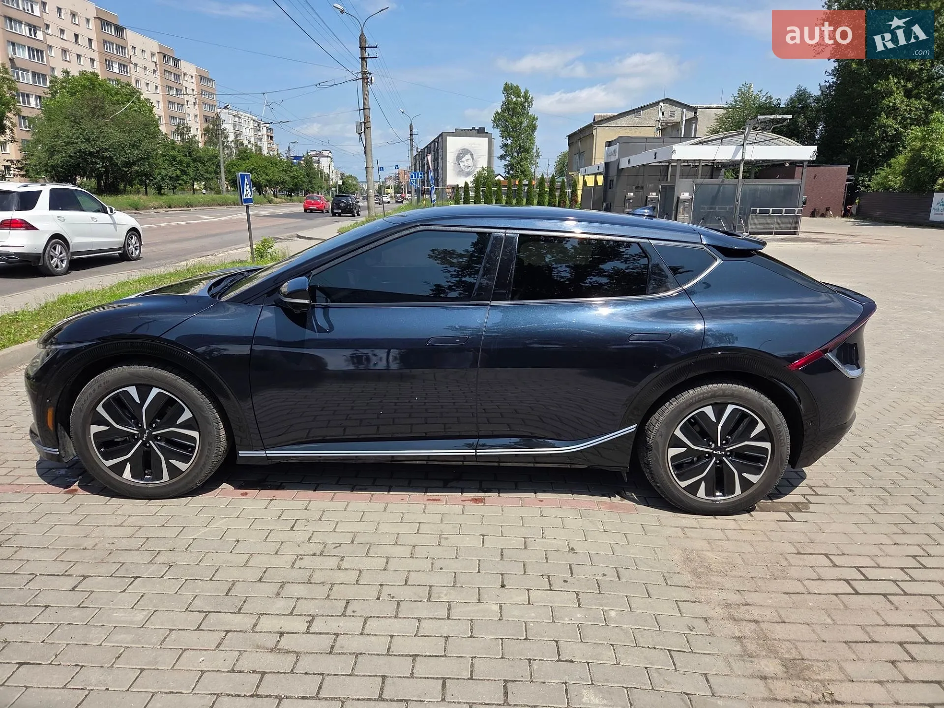 2022 Kia EV6 - мініатюра 6