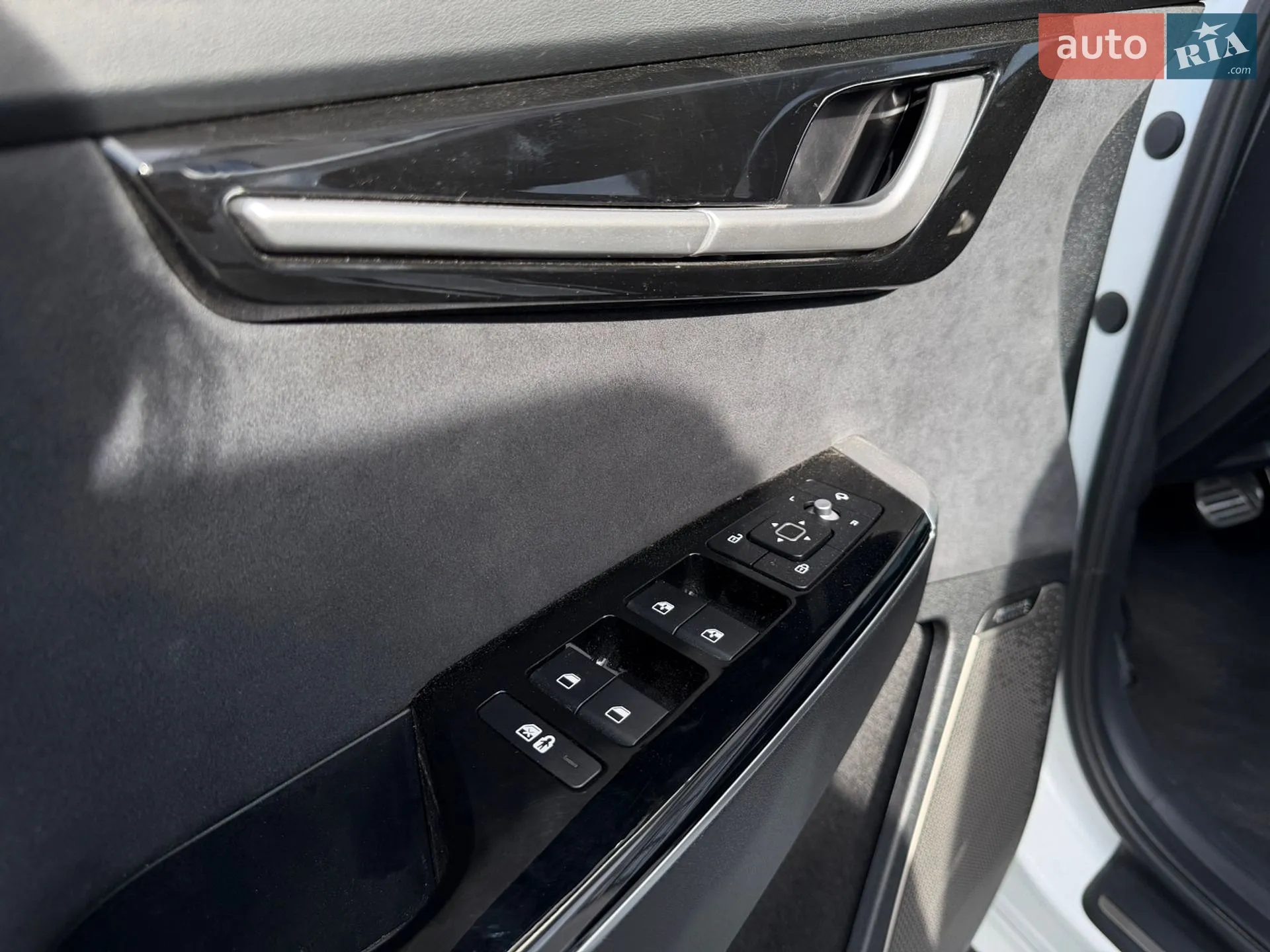 2023 Kia EV6 - мініатюра 37