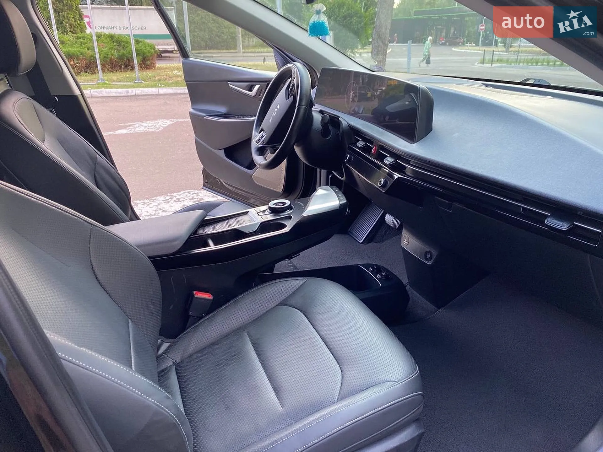 2022 Kia EV6 - мініатюра 23