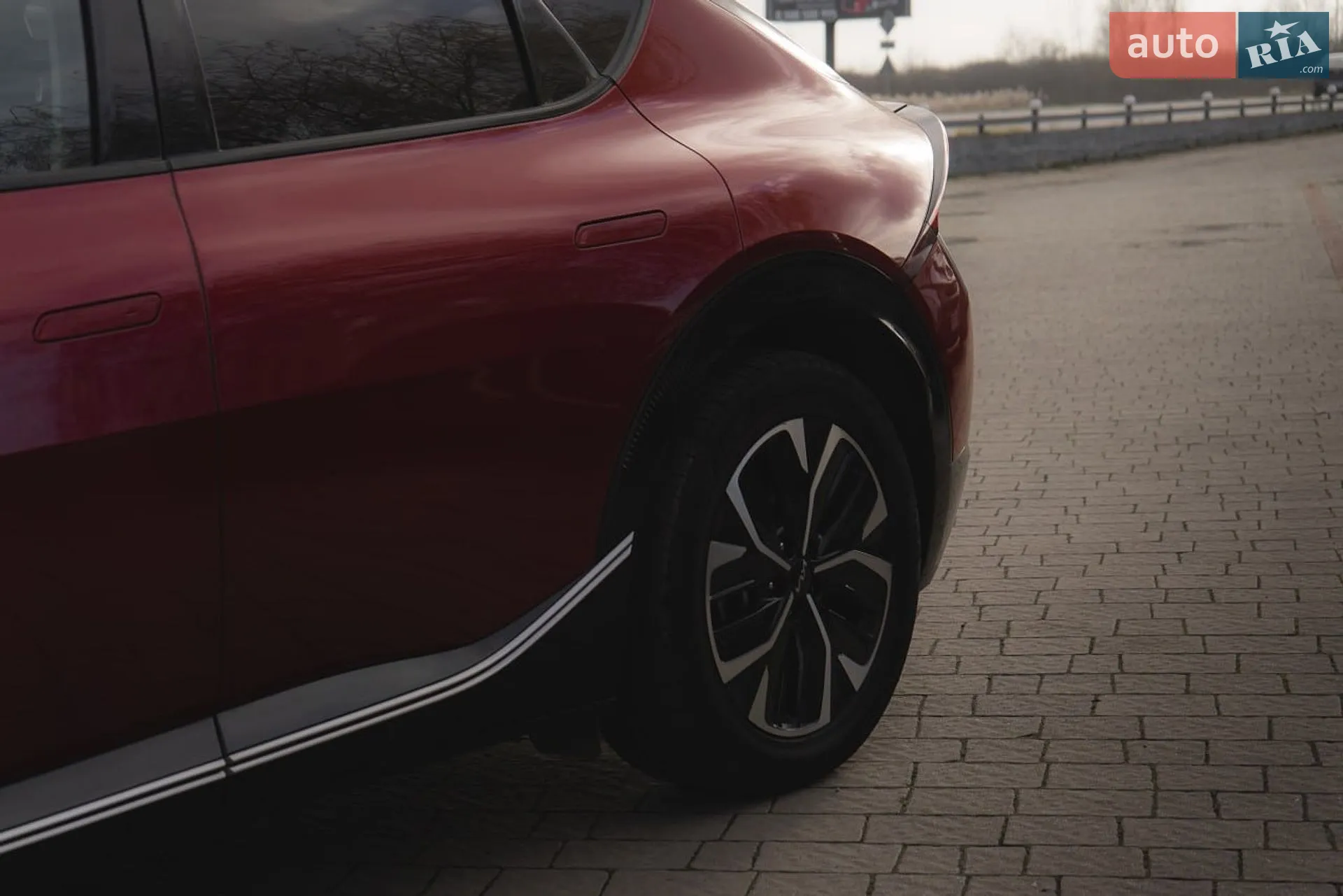 2023 Kia EV6 - мініатюра 8