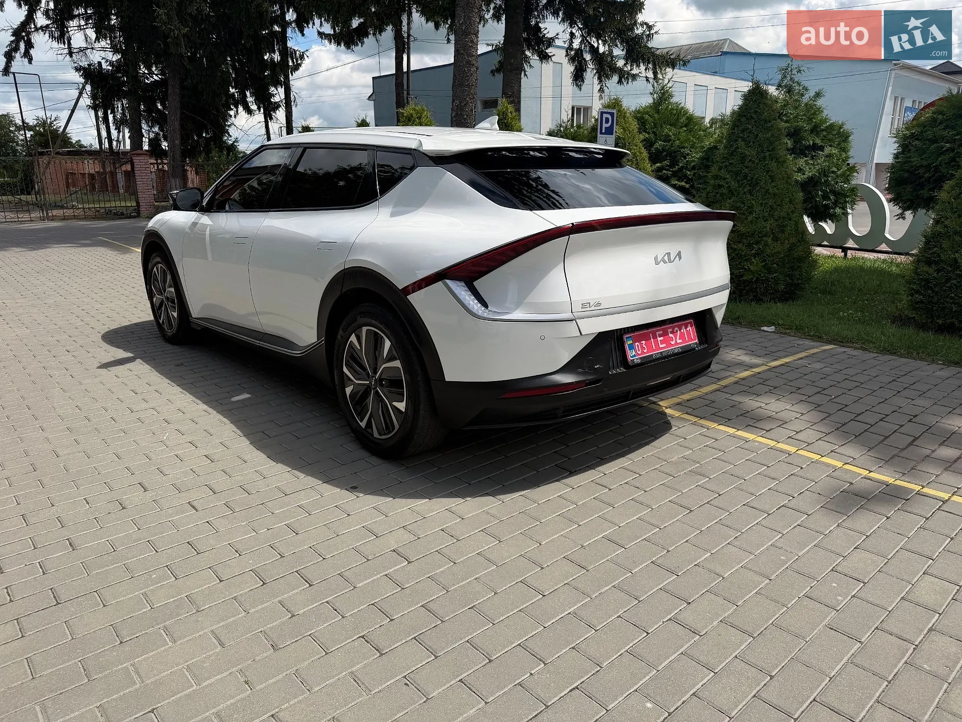 2022 Kia EV6 - мініатюра 10