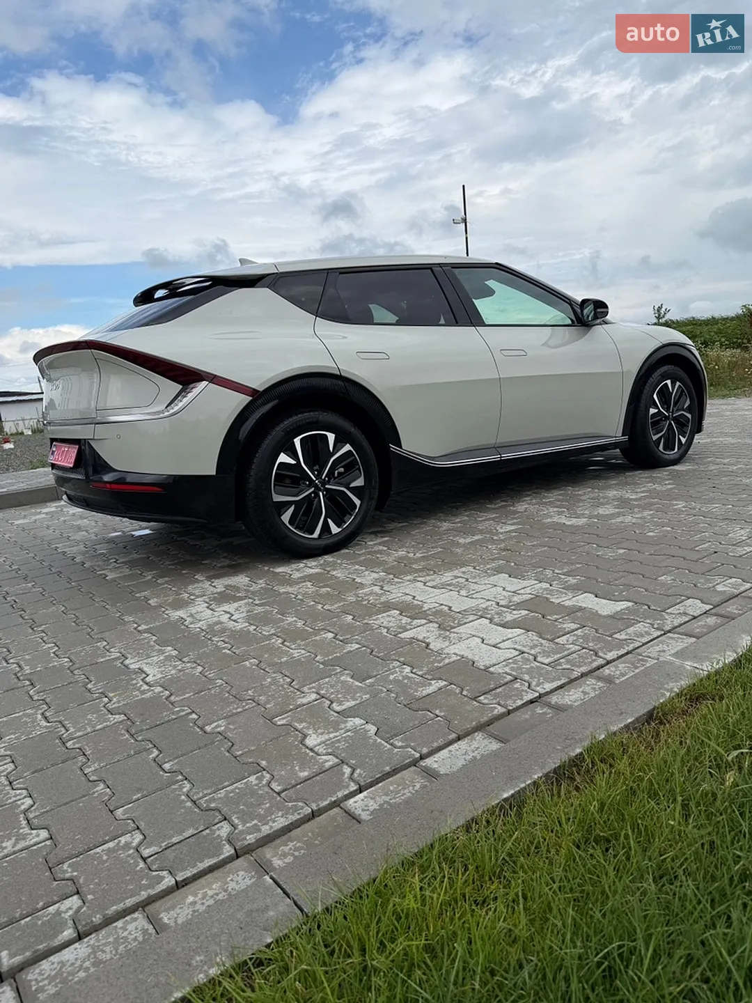 2023 Kia EV6 - мініатюра 10