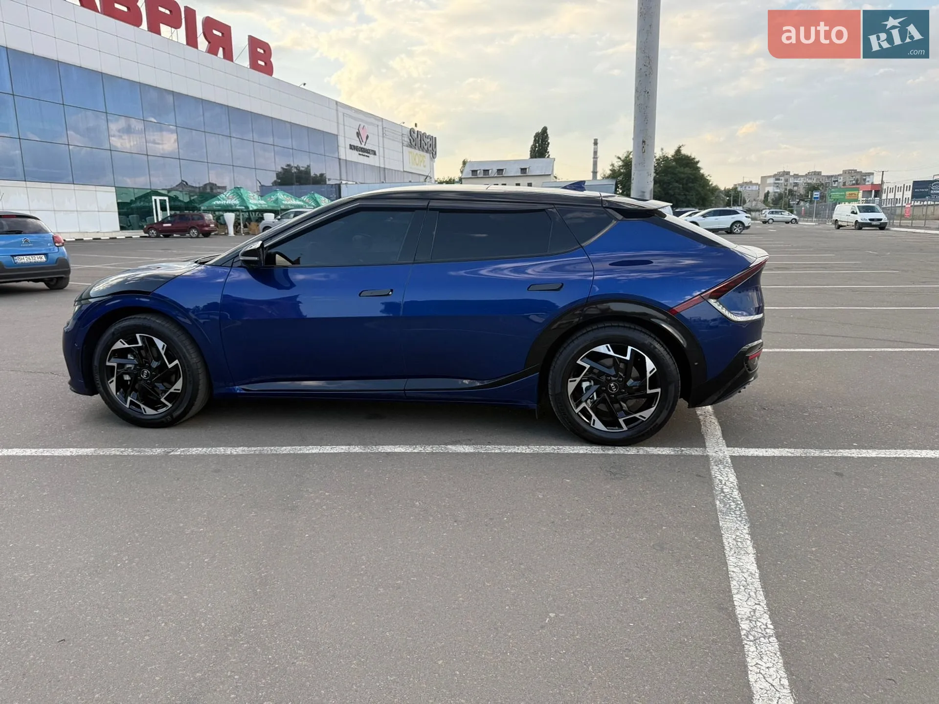2022 Kia EV6 - мініатюра 4