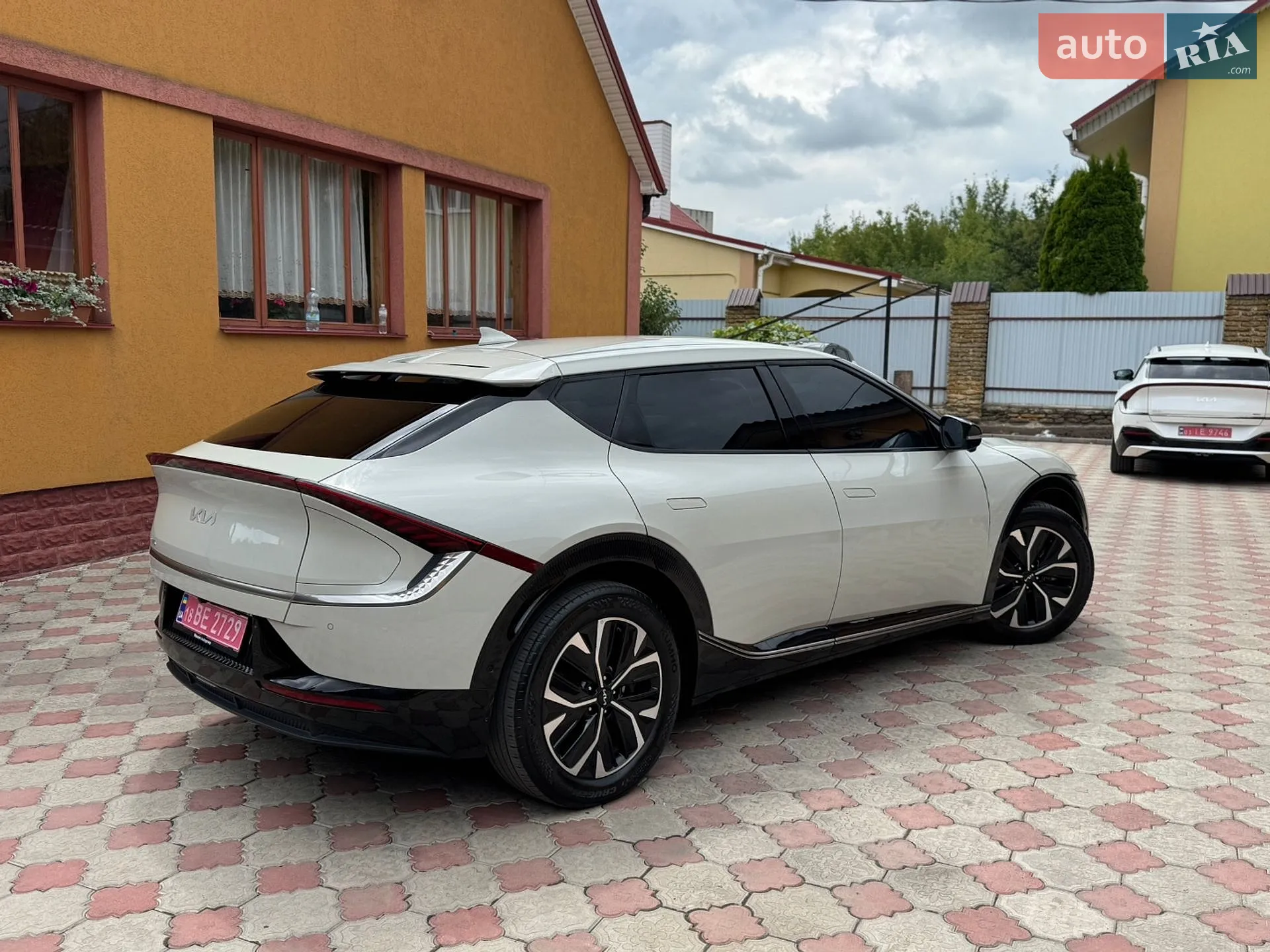 2022 Kia EV6 - мініатюра 18
