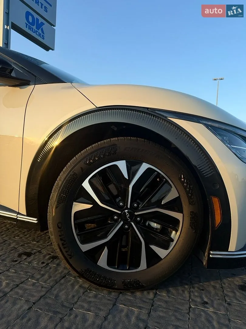 2023 Kia EV6 - мініатюра 17