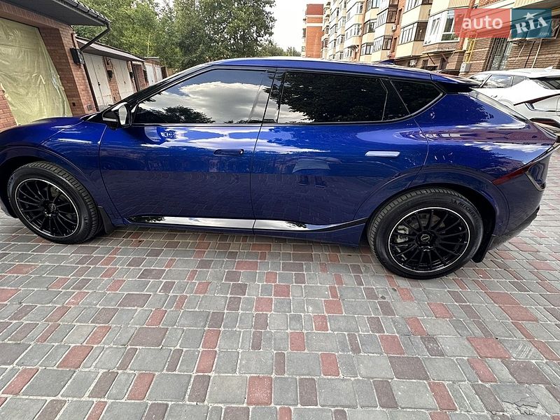 Позашляховик / Кросовер Kia EV6 2022 в Києві фото 3 Позашляховик / Кросовер Kia EV6 2022 в Києві