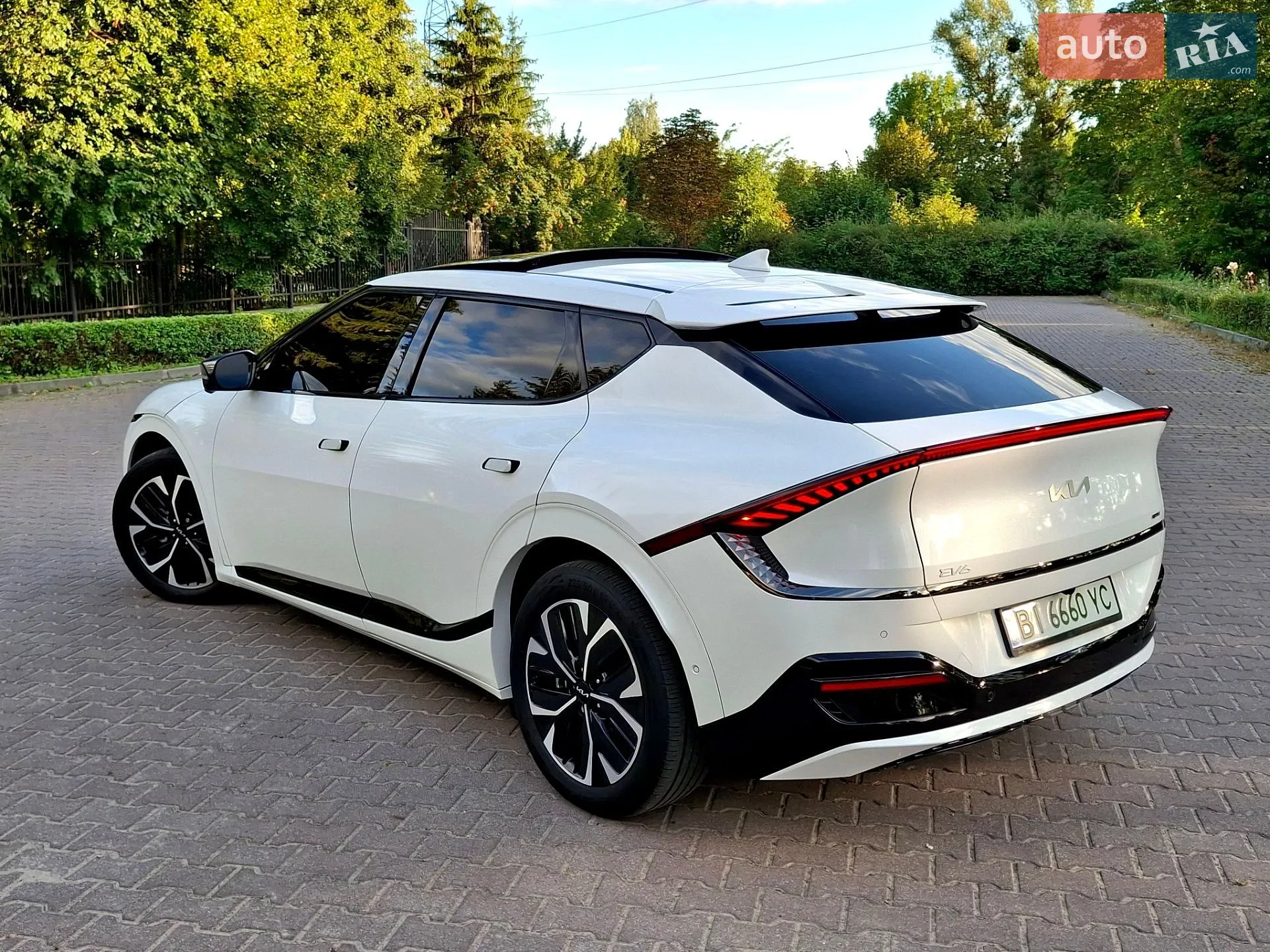 2023 Kia EV6 - мініатюра 8