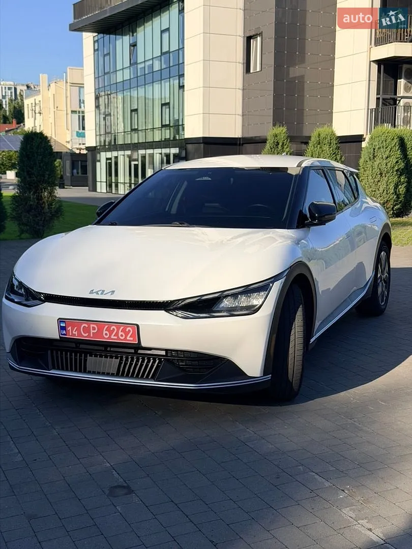 2022 Kia EV6 - мініатюра 12