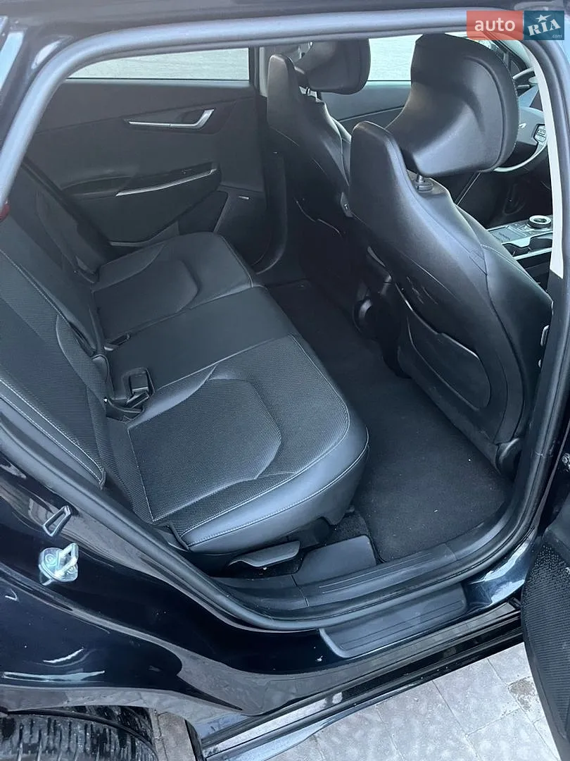 2022 Kia EV6 - мініатюра 7