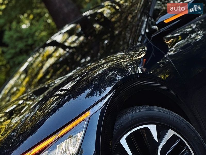 Внедорожник / Кроссовер Kia EV6 2023 в Дрогобыче