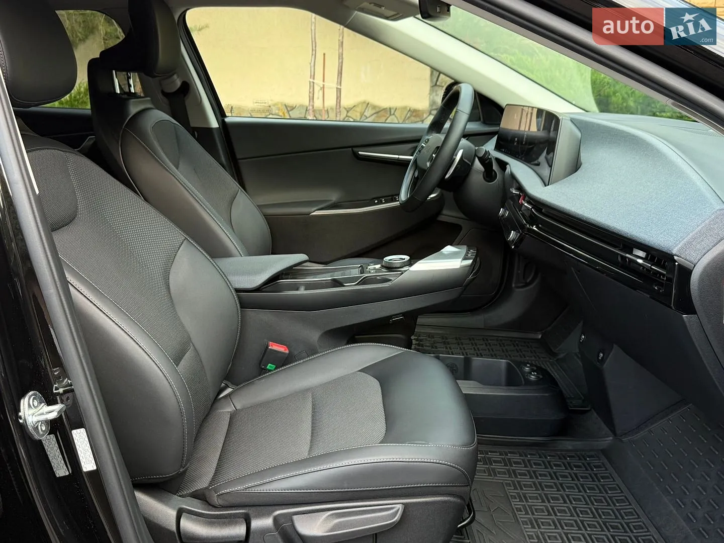 2024 Kia EV6 - мініатюра 170