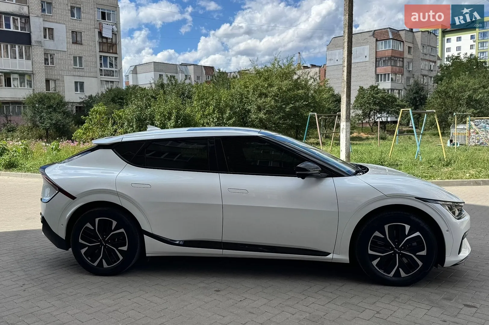 2022 Kia EV6 - мініатюра 12