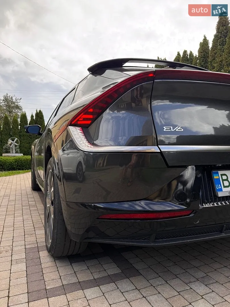 2022 Kia EV6 - мініатюра 5