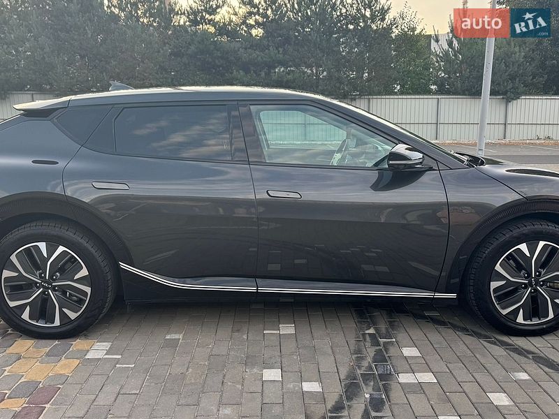 Внедорожник / Кроссовер Kia EV6 2022 в Луцке