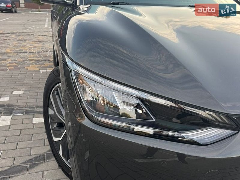 Внедорожник / Кроссовер Kia EV6 2022 в Луцке