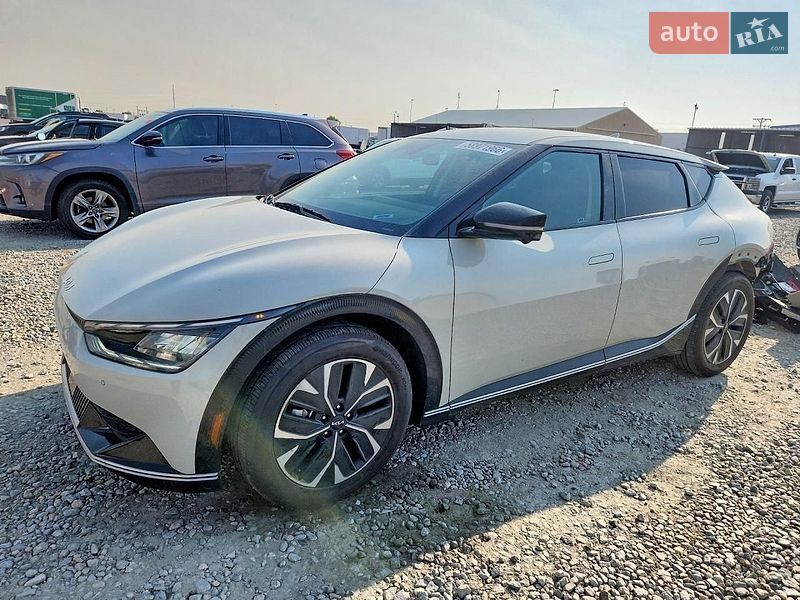 Внедорожник / Кроссовер Kia EV6 2024 в Львове