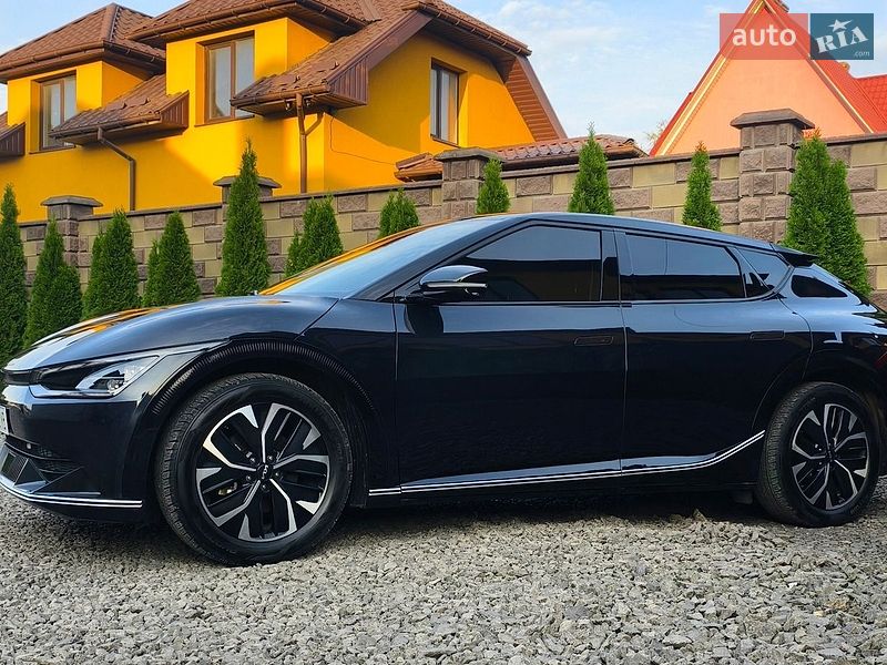 Позашляховик / Кросовер Kia EV6 2023 в Луцьку