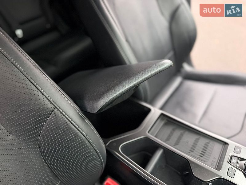 Внедорожник / Кроссовер Kia EV6 2023 в Киеве