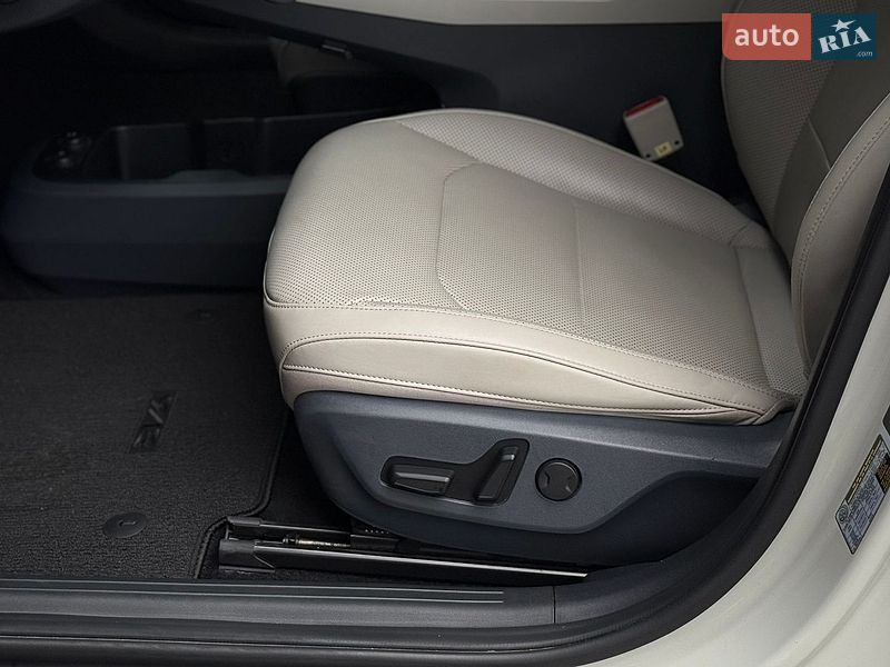 Внедорожник / Кроссовер Kia EV6 2022 в Киеве