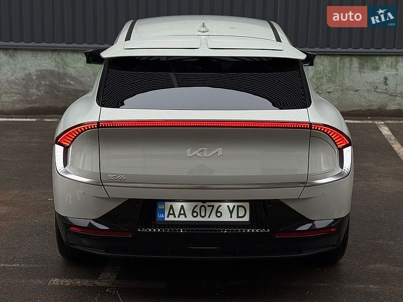 Внедорожник / Кроссовер Kia EV6 2022 в Киеве