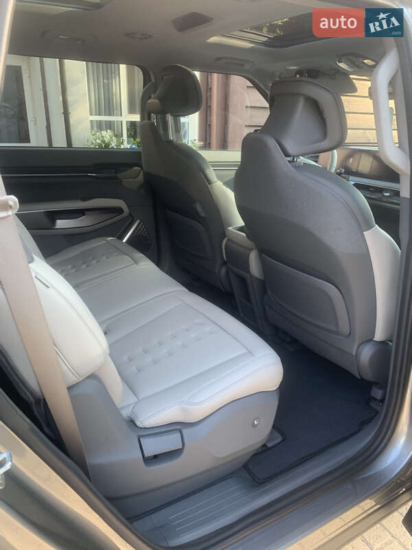 Внедорожник / Кроссовер Kia EV9 2023 в Киеве