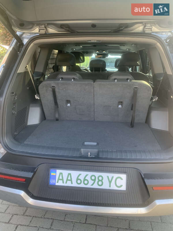Внедорожник / Кроссовер Kia EV9 2023 в Киеве