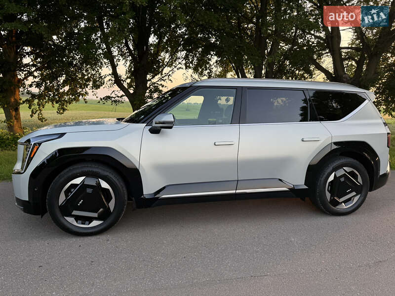 Позашляховик / Кросовер Kia EV9 2023 в Києві