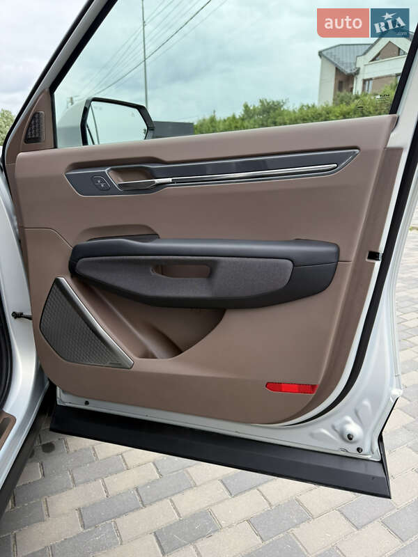 Позашляховик / Кросовер Kia EV9 2023 в Києві