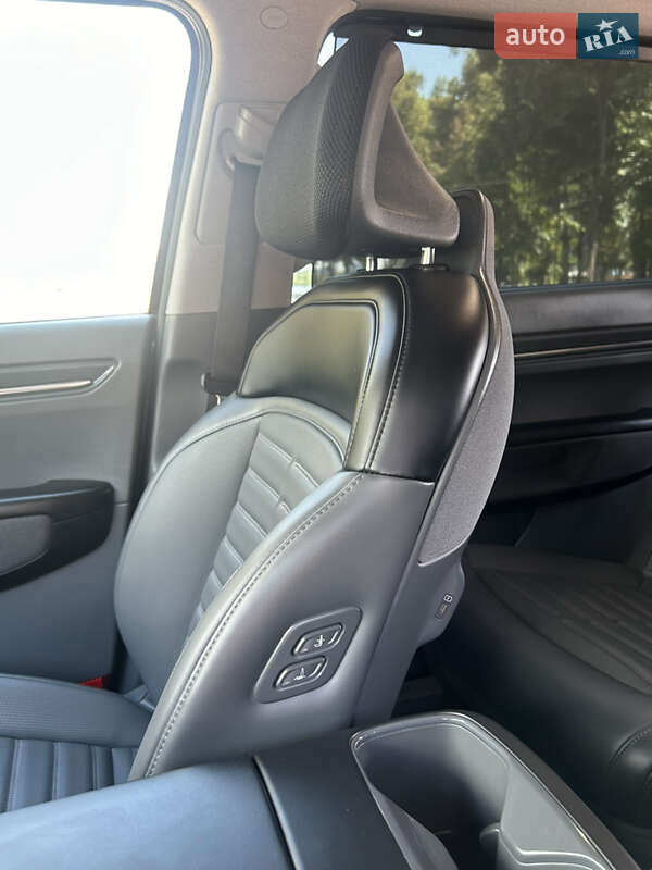 Внедорожник / Кроссовер Kia EV9 2024 в Киеве