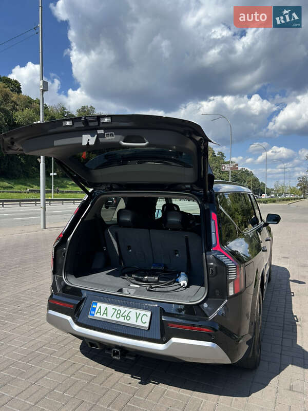 Внедорожник / Кроссовер Kia EV9 2024 в Киеве