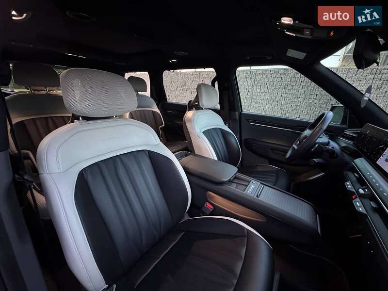 Внедорожник / Кроссовер Kia EV9 2024 в Луцке