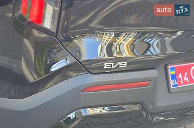 Внедорожник / Кроссовер Kia EV9 2024 в 