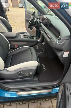 Внедорожник / Кроссовер Kia EV9 2024 в 