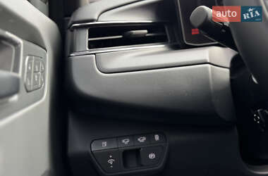 Внедорожник / Кроссовер Kia EV9 2024 в 