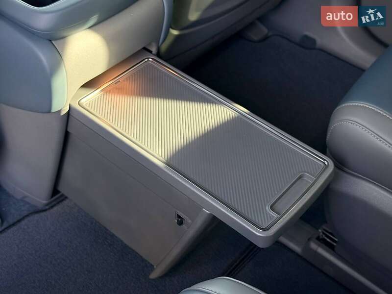 Внедорожник / Кроссовер Kia EV9 2023 в Кривом Роге фото 47 Внедорожник / Кроссовер Kia EV9 2023 в Кривом Роге