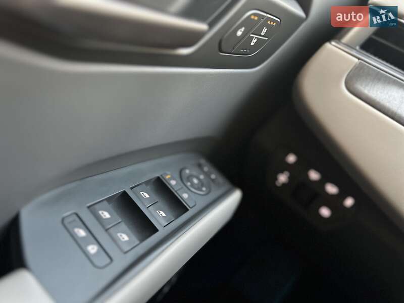 Внедорожник / Кроссовер Kia EV9 2023 в Хмельницком