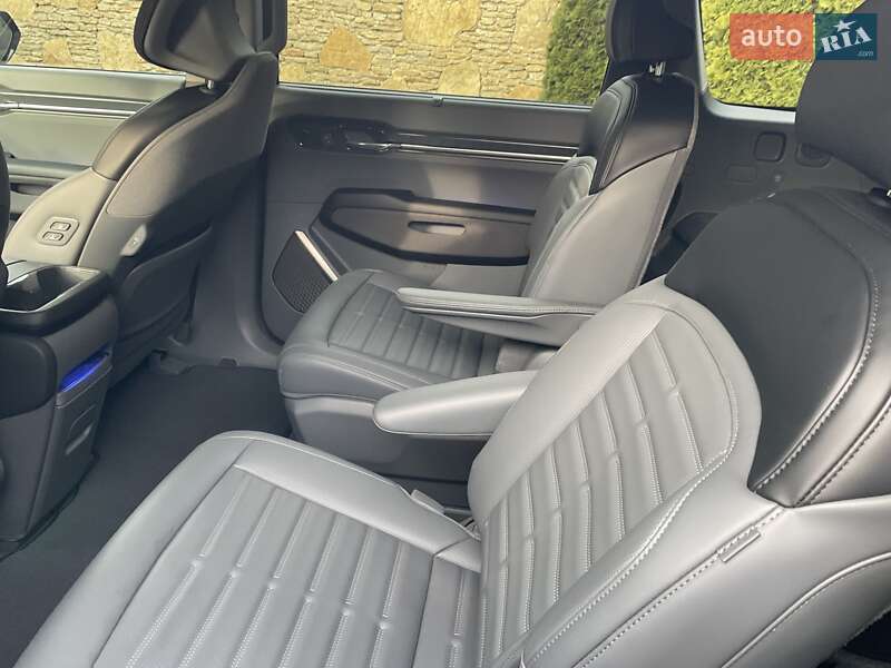 Позашляховик / Кросовер Kia EV9 2024 в Рівному