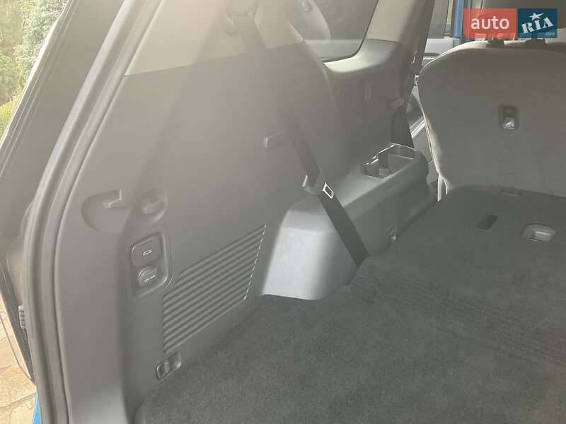 Позашляховик / Кросовер Kia EV9 2024 в Рівному