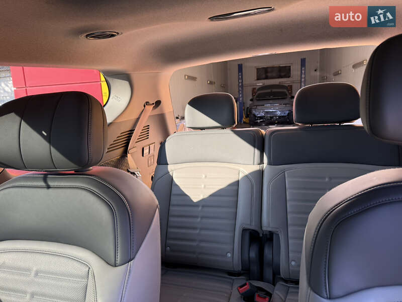 Позашляховик / Кросовер Kia EV9 2024 в Кривому Озері