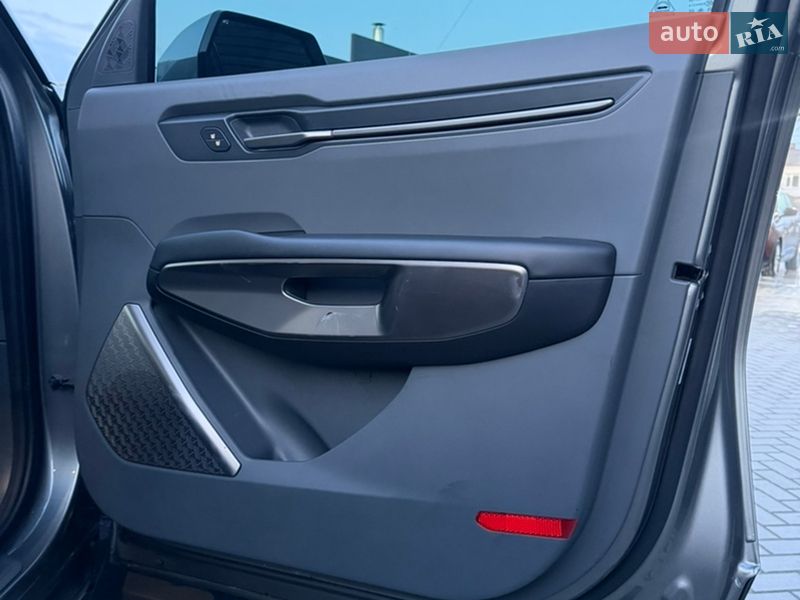 Позашляховик / Кросовер Kia EV9 2023 в Івано-Франківську