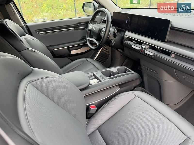 Позашляховик / Кросовер Kia EV9 2024 в Рівному