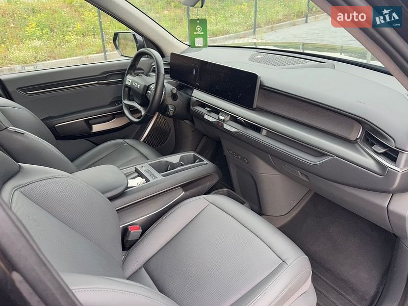 Позашляховик / Кросовер Kia EV9 2024 в Рівному