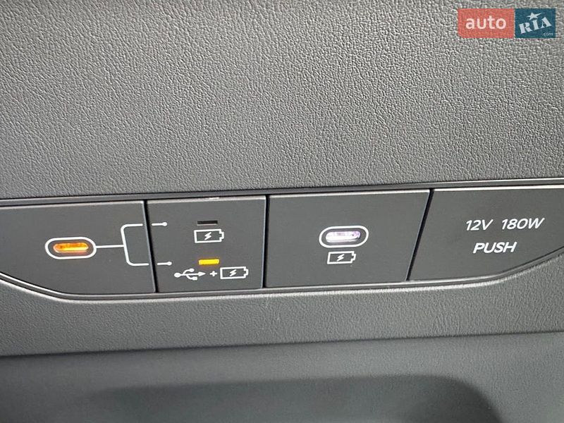Позашляховик / Кросовер Kia EV9 2024 в Рівному