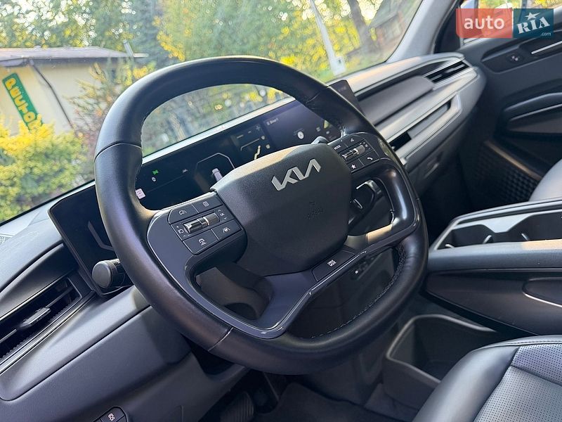 Внедорожник / Кроссовер Kia EV9 2024 в Дрогобыче