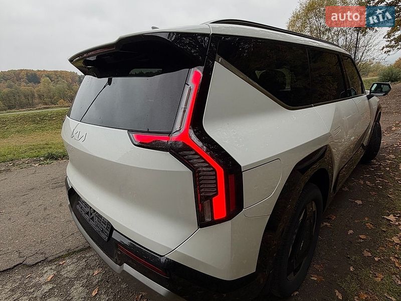 Позашляховик / Кросовер Kia EV9 2025 в Бориславі