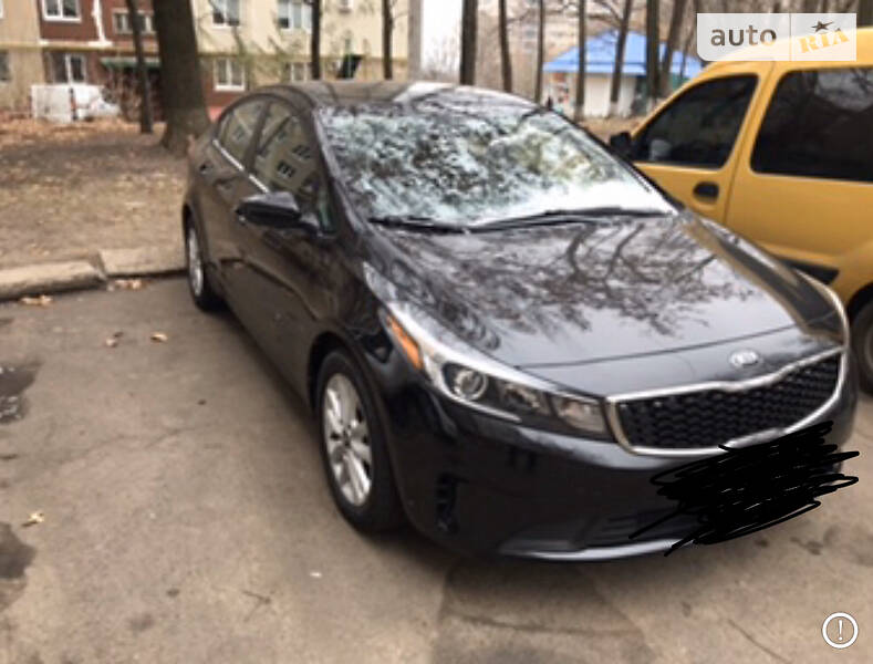 Седан Kia Forte 2016 в Славянске